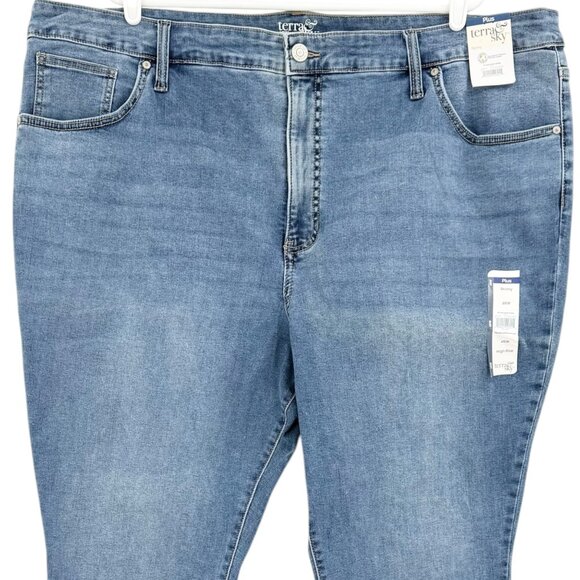 NWT Terra & Sky Women's Core Skinny High Rise Stretch Blue Denim Jeans Plus 26W - Picture 3 of 11